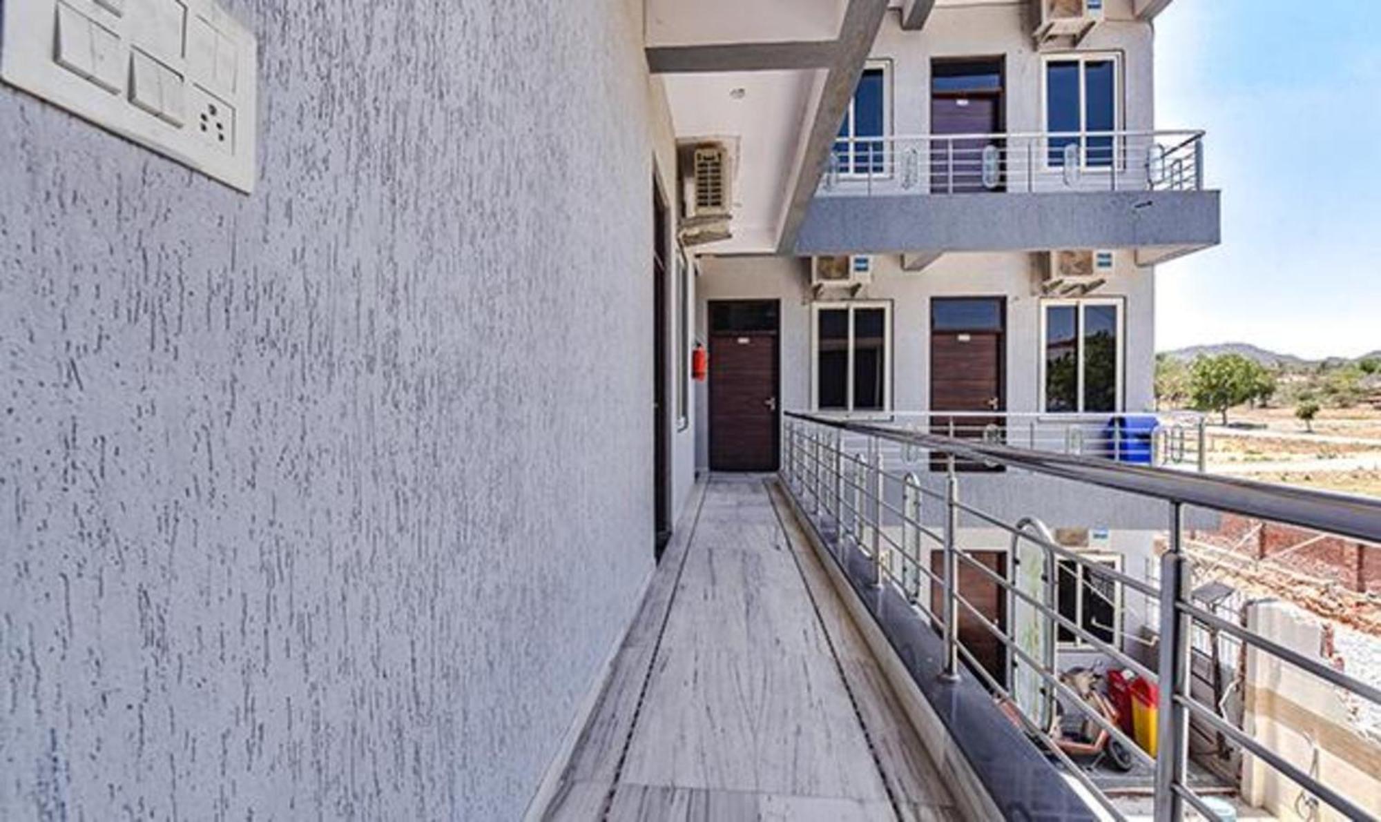 Fabhotel Ranbanka Udaipur Exterior photo